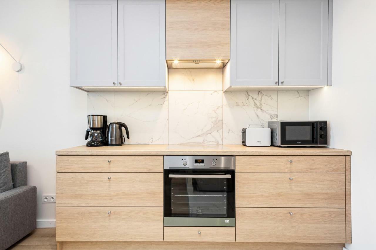Apartment Walonska With Free Parking Wroclaw By Noclegi Renters Εξωτερικό φωτογραφία