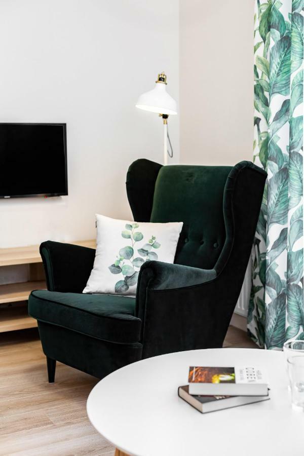 Apartment Walonska With Free Parking Wroclaw By Noclegi Renters Εξωτερικό φωτογραφία